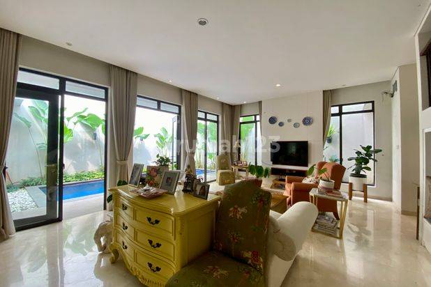 Dijual Rumah Serenia Hills Cluster Signature