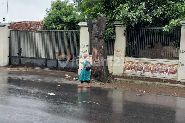 Jual Murah BU !!gudang di di Jln Taman makam Pahlawan Purwakarta 