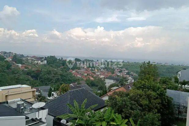 Dago Resort Pakar Kota Bandung Strategis Dibawah Pasaran