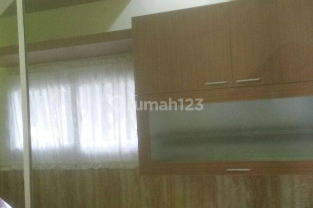 Rumah 2lt, Furnished, Siap Huni, No Carpot, Dlm Prmhn di Meruyung