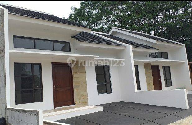 Rumah siap huni hanya bayar 3jt langsung akad di Perumahan The Royal Kingdom Residence SHM
