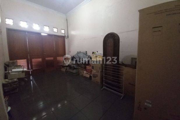 Rumah Luas Dalam Komplek Elit Billymoon Pondok Kelapa Jak- Tim