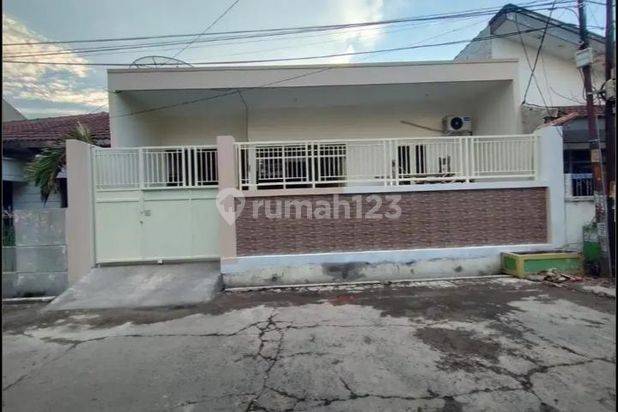 Dijual Rumah SHM di Lebak Jaya Utara, Surabaya