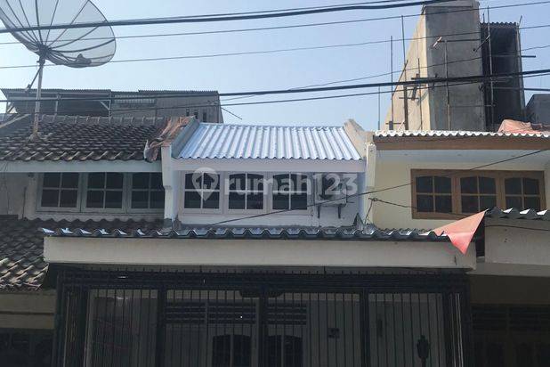 Rumah Disewakan Citra Garden 1 Murah Bagus Sudah Renov!!