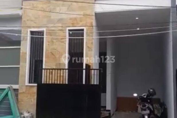 Rumah Rungkut Mapan Tengah Surabaya Minimalis