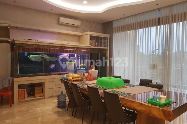 DIJUAL RUMAH MEGAH VIEW DANAU DI KOTA BARU PARAHYANGAN