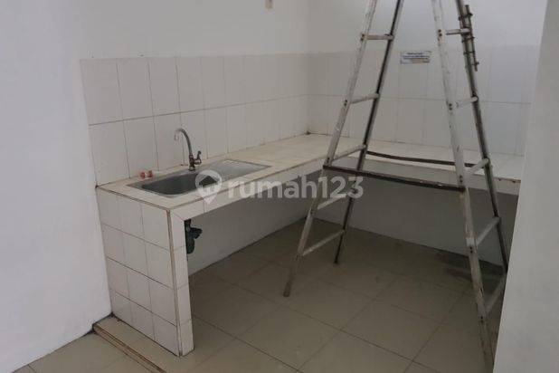 Disewakan Rumah Maindroad Cigadung Dago Bandung. 