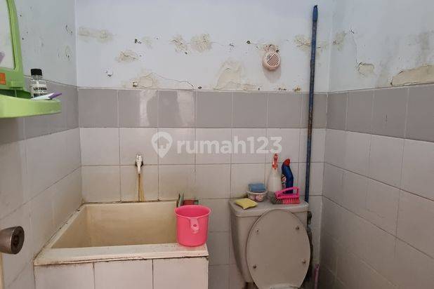Disewa rumah 1 lantai semifurnish di komp duta harapan bekasi