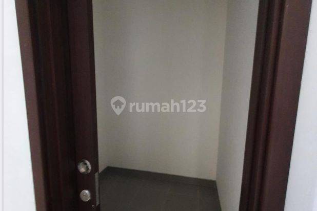 Rumah pik2 uk 8x10m