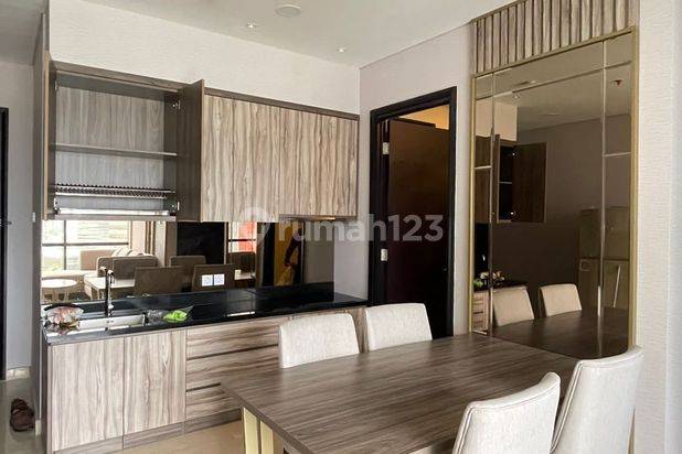 Apartemen uk 100m full furnish cantik 