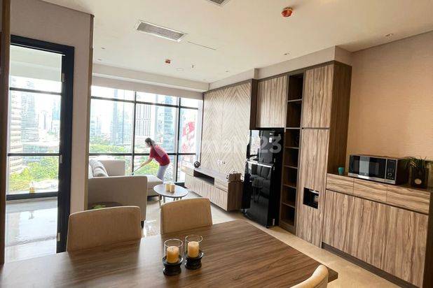 Apartemen uk 100m full furnish cantik 