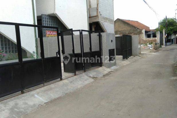 Rumah Baru Minimalis di Nilem, Buah Batu