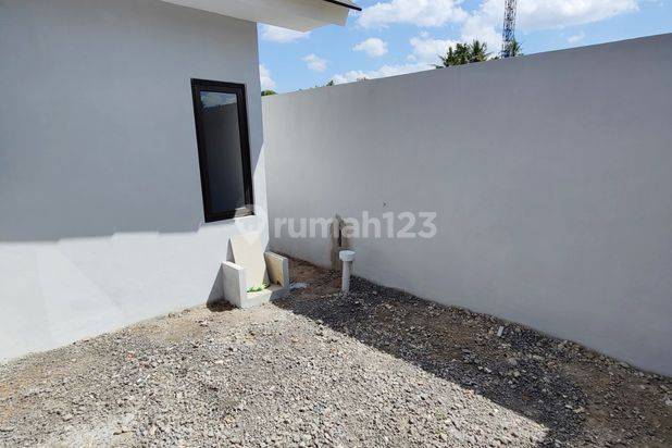 2 Unit Terakhir. Rumah Minimalis Modern Dekat Pasar Pleret 