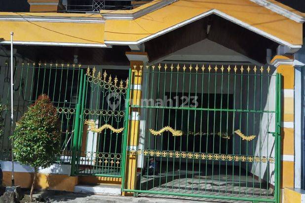 Dijual Rumah Bagus Jalan Ikan Mungsing Dekat Perak Surabaya