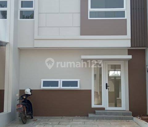 Rumah Redy stok 2 lantai, sudah banyak yang menempati