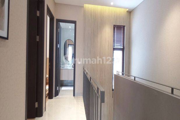 Eonna Rumah 3 Lantai Lebar 9 Cluster Aerra Bsd City