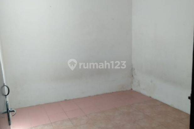 Rumah Kosong Siap Huni di Mohamad Toha