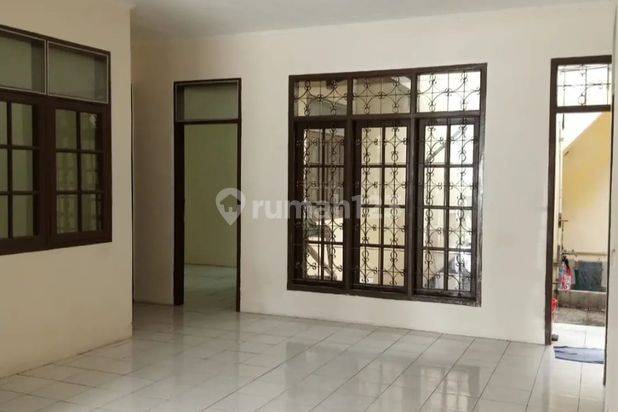 Rumah di Taman Cibaduyut Indah 1 SHM Bagus Nyaman Murah