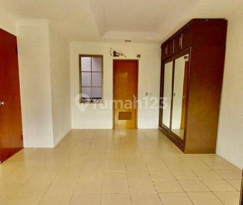 Rumah Strategis di Binong Curug Tangerang