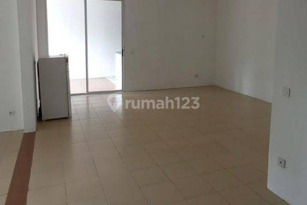 Rumah Strategis di Binong Curug Tangerang