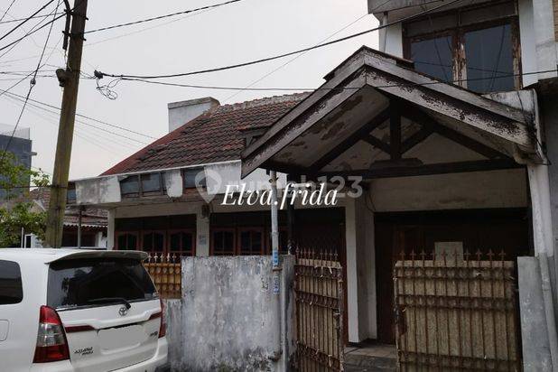 Dijual Rumah Hook Hitung Tanah Taman Pondok Indah Wiyung Surabaya