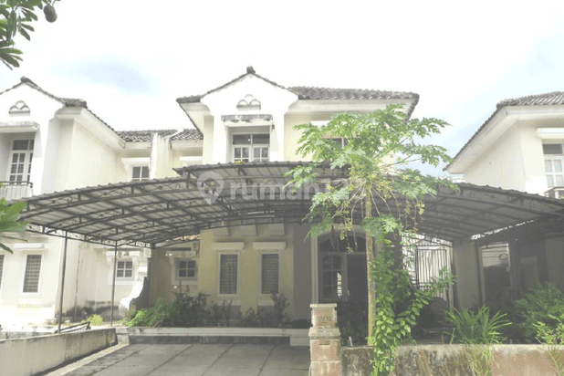 Jual Rumah 2 Lantai di Cluster Spain