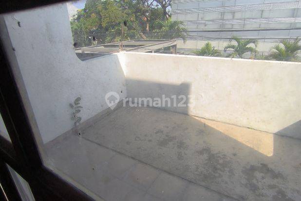 Rumah Hitung Tanah Jl. Aries, Tambaksari, Surabaya.