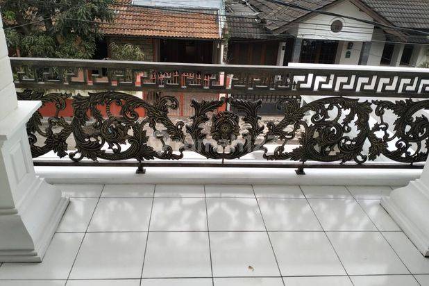 Di jual Rumah di Jln golf barat arcamanik Bandung siap huni