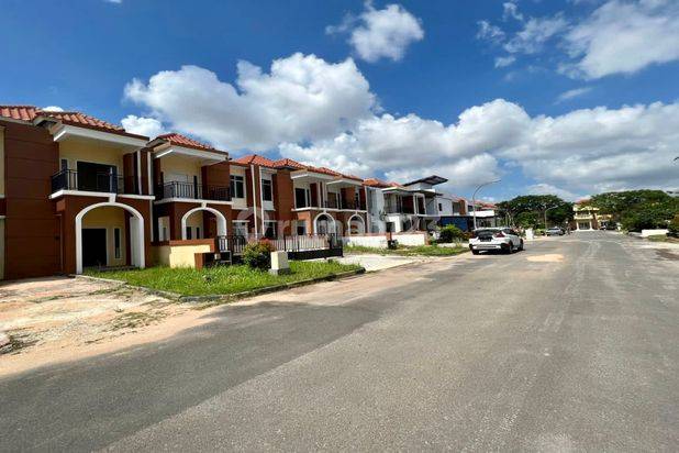 Rumah Baru di Palazzo Garden , Batam Centre Unfurnished HGB - Hak Guna Bangun