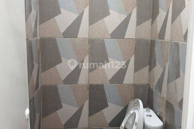 RUMAH MUNGIL, RAPI, KEREN DI LIPPO CIKARANG