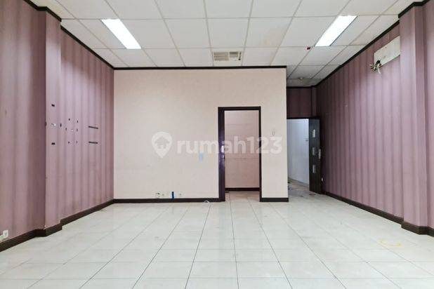 Ruko Rukan Permata Senayan 4.5 Lantai Murahh