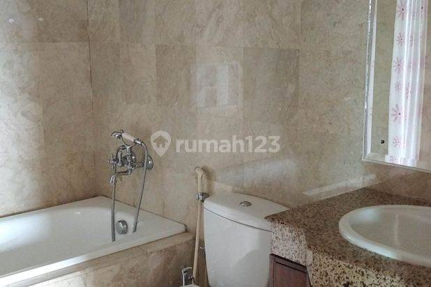 Apartement Belezza Permata Hijau 2 BR Furnished Bagus
