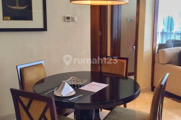 Apartement Oakwood Premier Cosmo Jakarta 2 BR Furnished Bagus