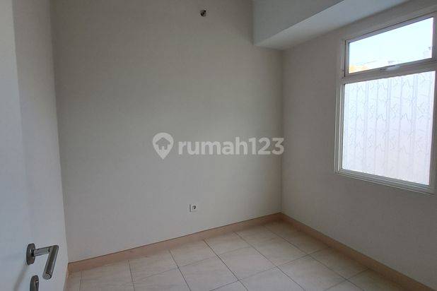 Disewakan 2br unfurnish Apartemen The Springlake Summarecon Bekasi 