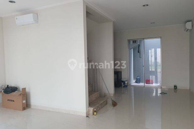 Rumah Minimalis Golf Island Pantai Indah Kapuk NEGO