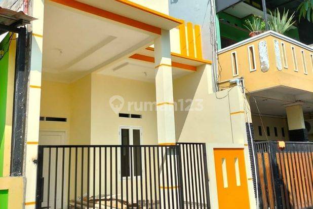 Masih 300jt an Rumah Minimalis Orange di Villa Gading Harapan
