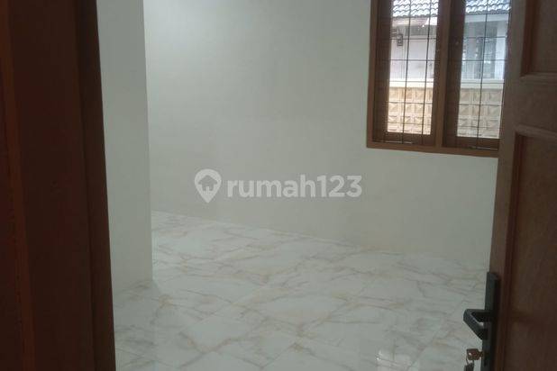 Rumah 1 Lantai Luas 200m2 di Kopo Permai 2 Bandung, SHM