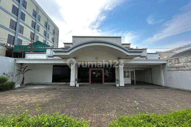 Ruang Usaha Jl. Kramat Raya Cocok Untuk Hotel Dan Kantor