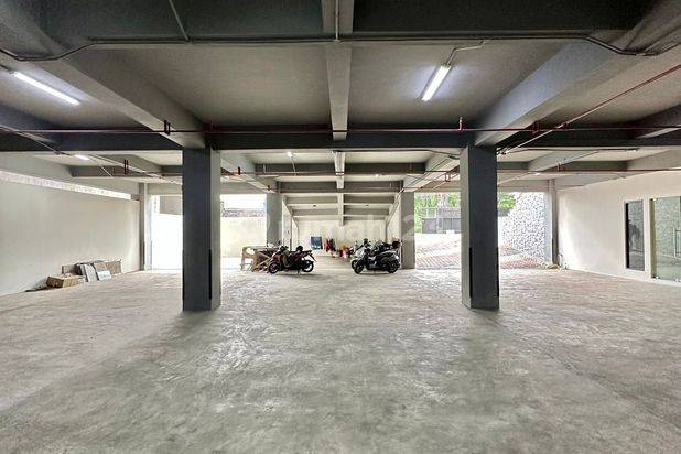 GEDUNG KANTOR TB. SIMATUPANG ~ LT/LB 965/4000 ~ 8.5 LT ~ BRAND NEW ~ STRATEGIS