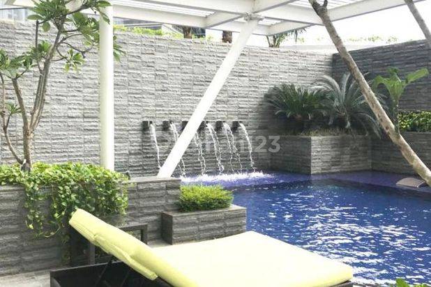 For Rent Apartmen Office Neo Soho Podomoro jl. S.parman Luas 119 m²
