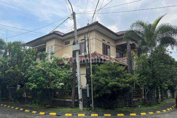 Dijual Rumah Lux, Batununggal, Kota Bandung.