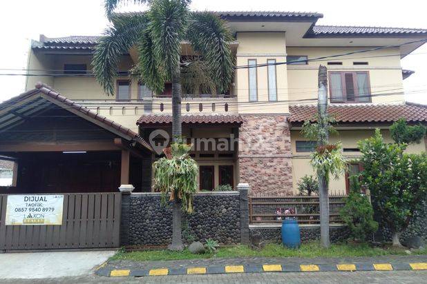 Dijual Rumah Lux, Batununggal, Kota Bandung.