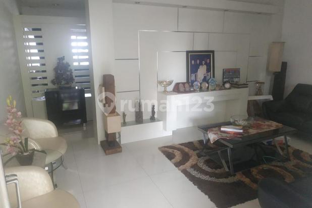 Rumah 2 Lantai Bagus Furnished SHM Turangga , Bandung