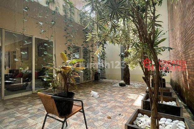 *MINIMALIS MODERN - T/B 222/200 - SENOPATI AREA