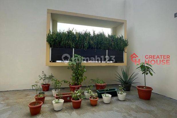 *MINIMALIS MODERN - T/B 222/200 - SENOPATI AREA