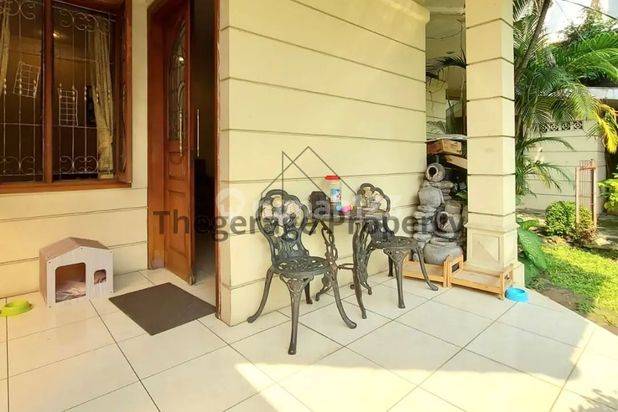 Dijual Rumah Bagus Terawat Siap Huni Jalan Lebar Bebas Banjir