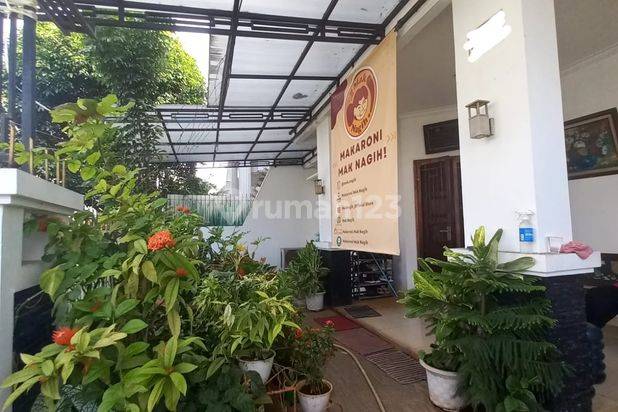 Rumah Munimalis 2,5 Lantai Murah dan Bagus di Pondok Kelapa
