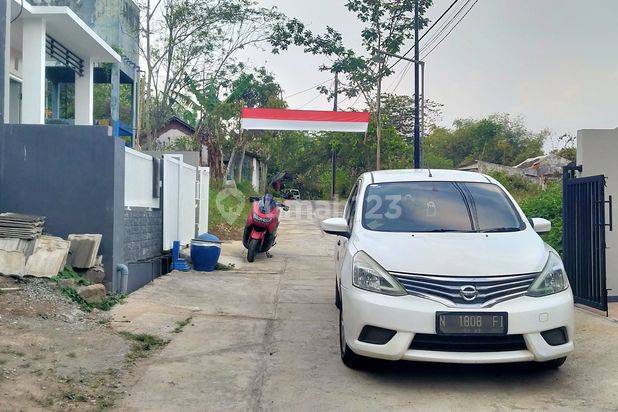 Dijual Rumah Murah Bagus Dekat Kampus Unmer Malang