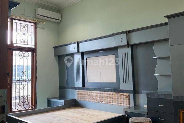 Rumah Merah Perum Srondol Bumi Indah Banyumanik Tembalang Semarang 