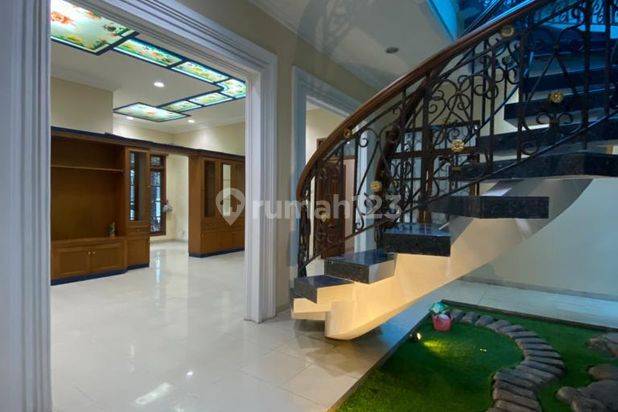 Di jual Rumah di Perum Srondol Bumi Indah Banyumanik Semarang